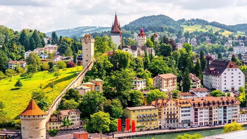 فرهنگ گردشگری در سوئیس